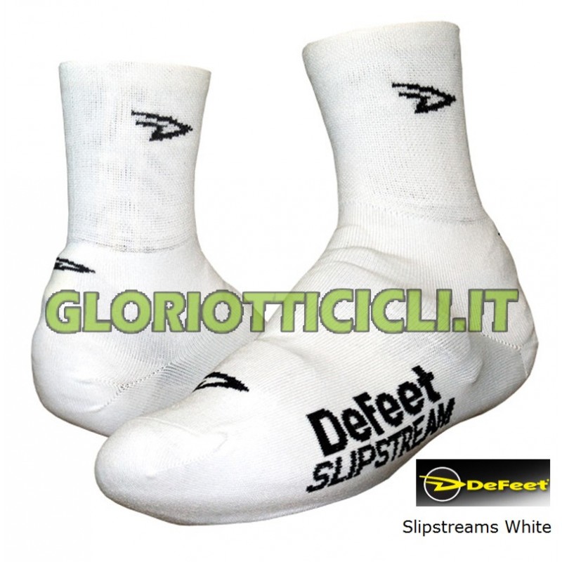 DEFEET PAIR OF WHITE SHOE COVERS